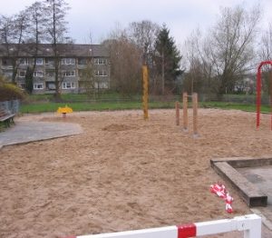 Spielplatz Logsweg Ende März 2009