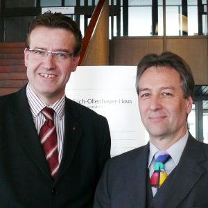 Wilfried Klein, Vorsitzender der SPD-Fraktion im Rat der Stadt Bonn und Jürgen Nimptsch, Oberbürgermeisterkandidat der SPD