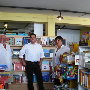Ernesto Harder, Helmut Kollig und Gisela Schruff vom 'Kleinen Laden'